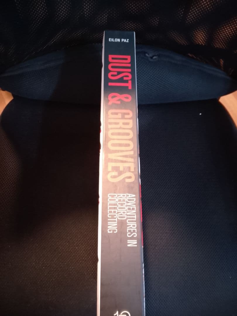 DUST&GROOVES 　レコード　dj 写真集　第一弾