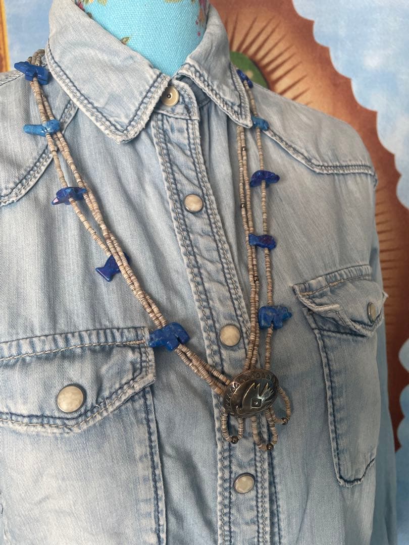 インディアンジュエリー　フェティッシュコンチョ3連ラピスラズリネックレス