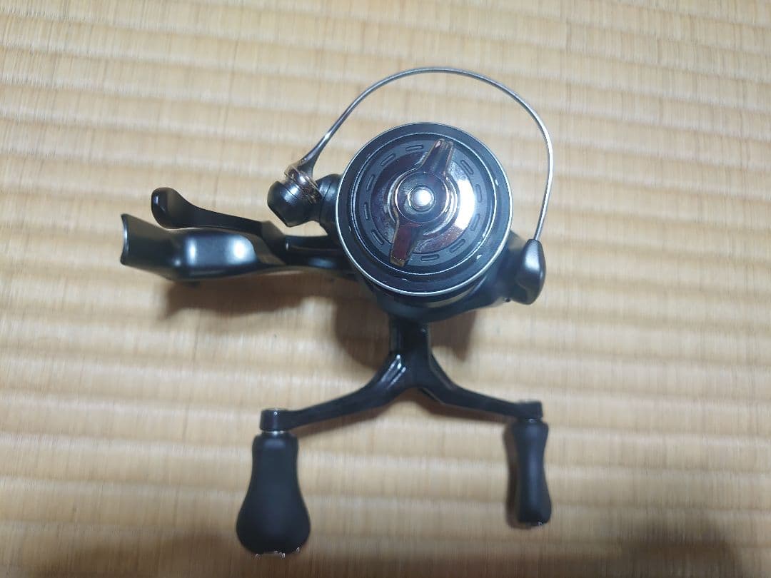 ※【おまけ付き】SHIMANO HYPER FORCE LB　C2000MDH