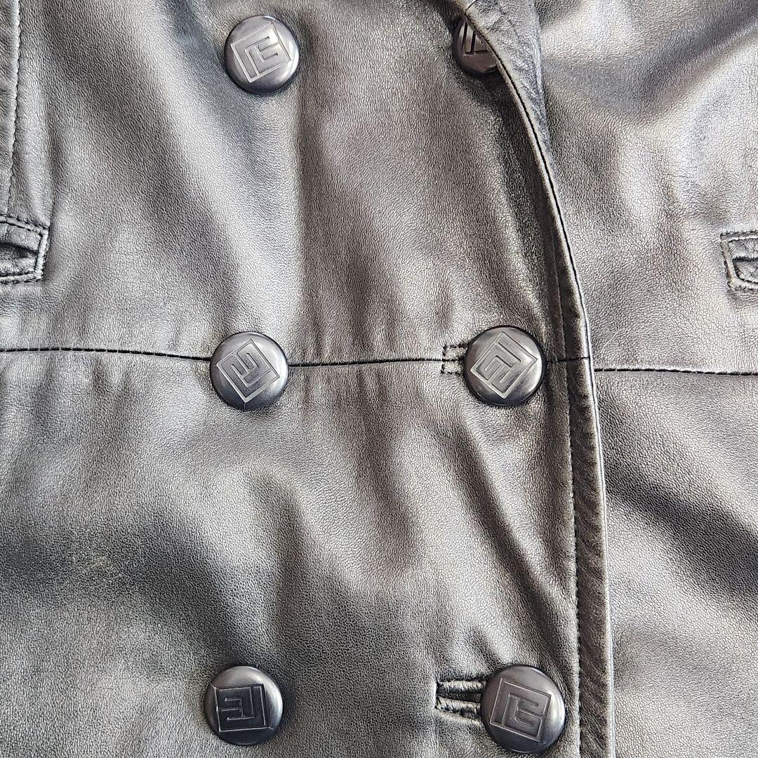 ✨美品✨ピエールバルマン❣️レザーコート　ファー付き　ダブル　ブラック　日本製