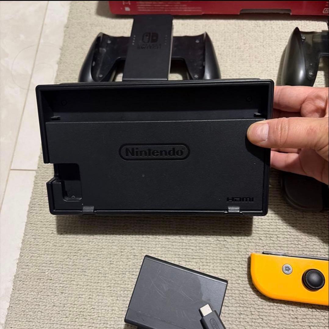 【４人で遊べるセット】Nintendo Switch 本体 動作確認済み