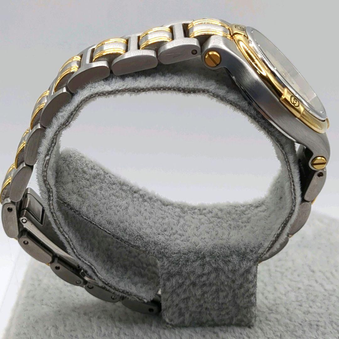 極美品 電池交換済み✨GUCCI シルバー ゴールド 腕時計 9040L