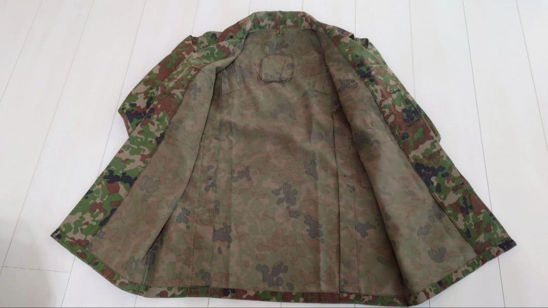 陸上自衛隊　ノンアイロン　迷彩服　上下　5A 　PX品