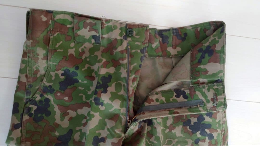 陸上自衛隊　ノンアイロン　迷彩服　上下　5A 　PX品