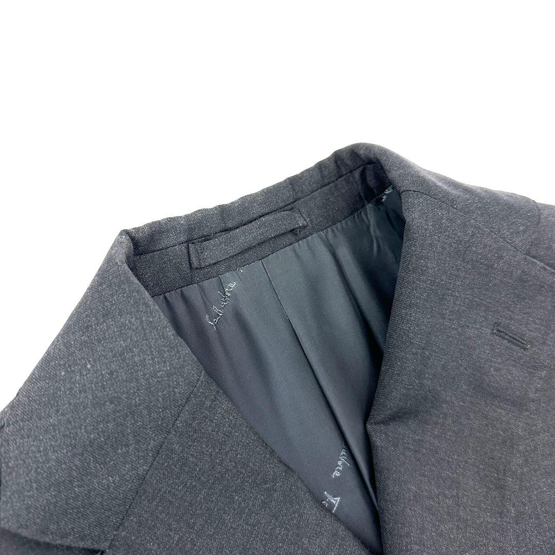 フェラガモ　スーツ　セットアップ　メンズ