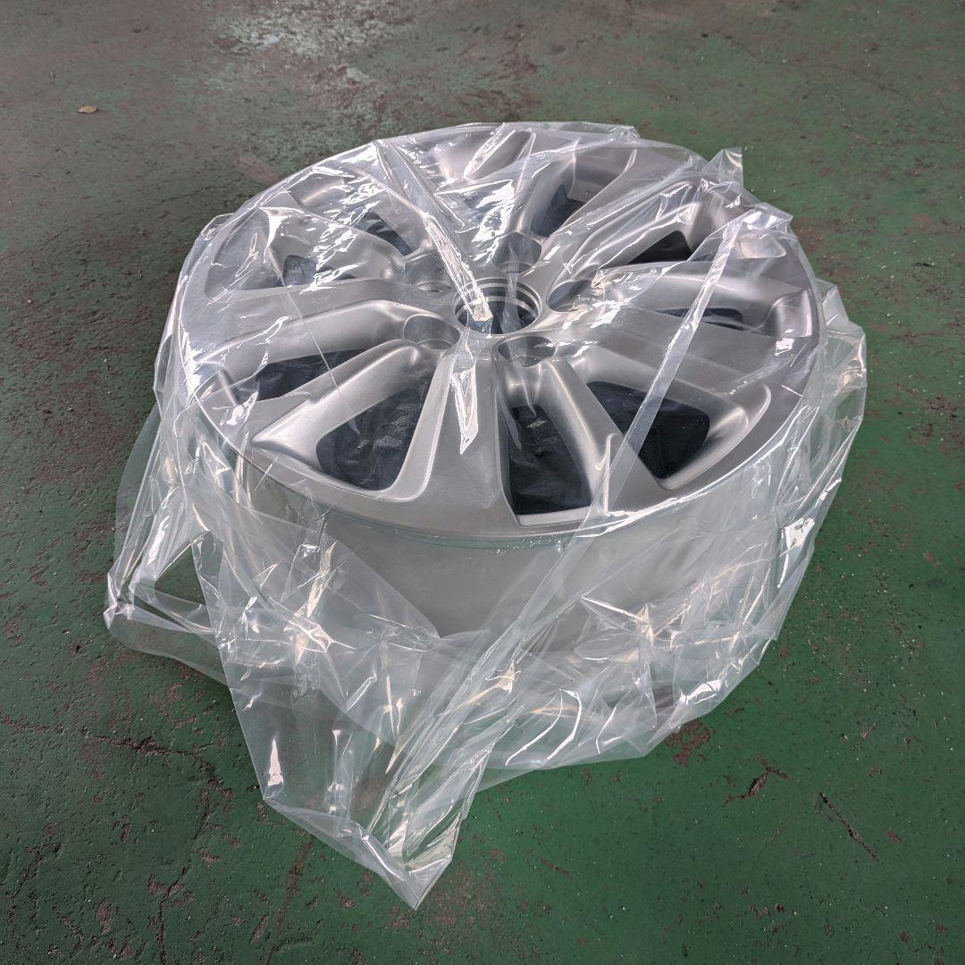 未使用 ヤリスクロス 純正 シルバー ホイール 16インチ