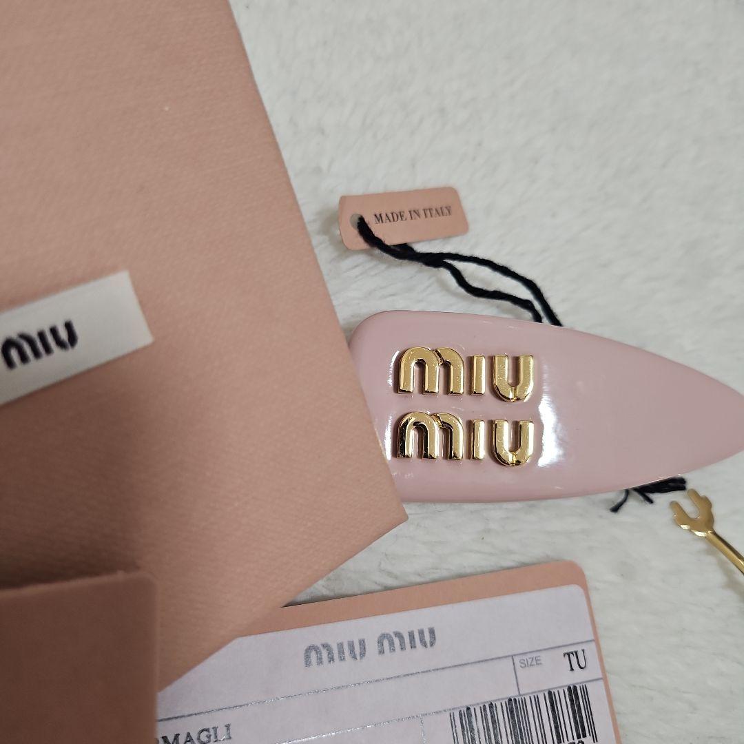 miu miu ミュウミュウ　MIUMIU　ヘアピン 　バレッタ　ヘアクリップ