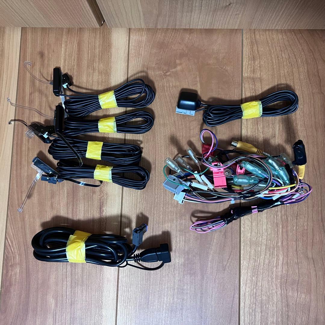 Panasonic CN-RA07D ストラーダ Bluetooth 中古