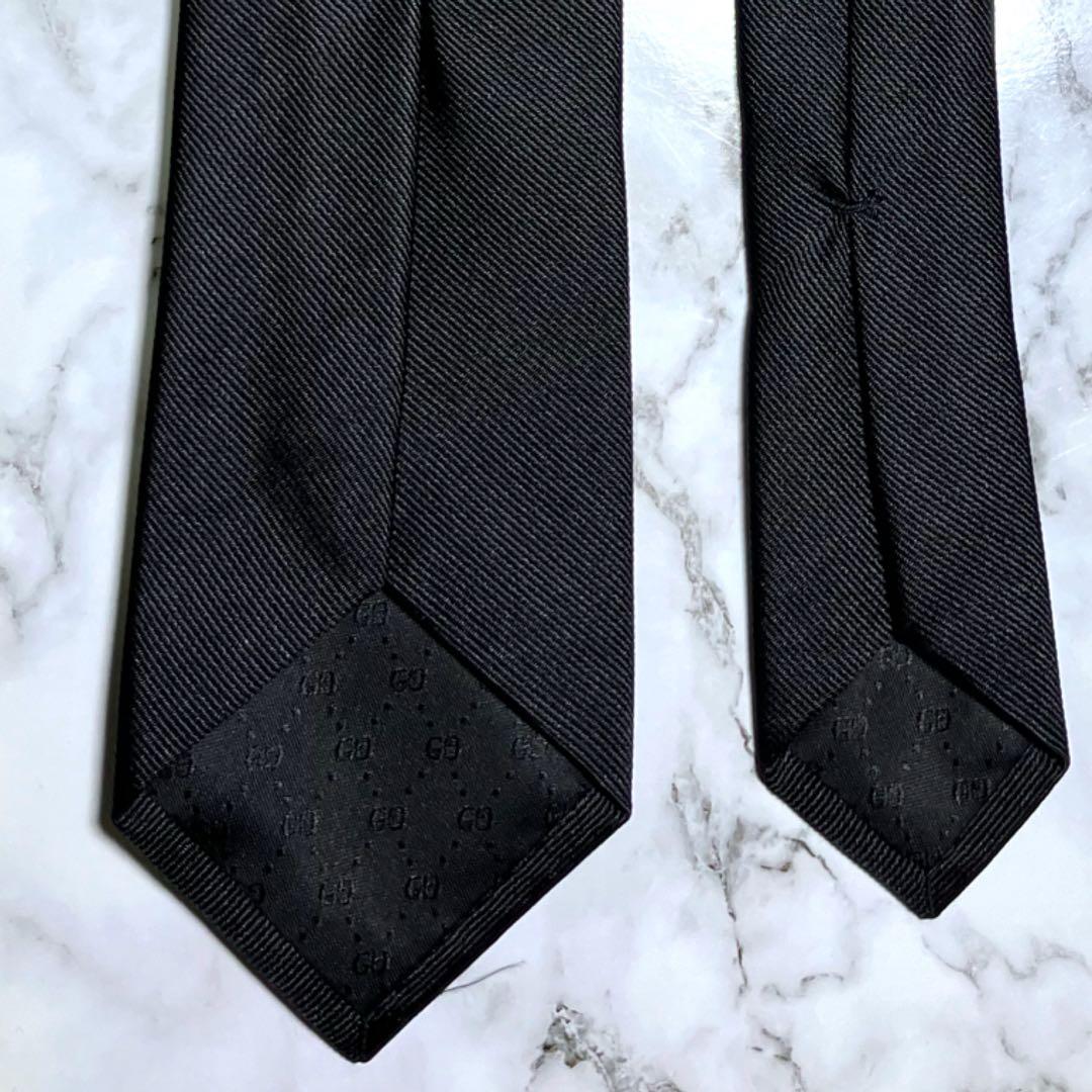 【美品】GUCCI グッチ　ネクタイ　黒　ソリッド　bee刺繍　GG柄