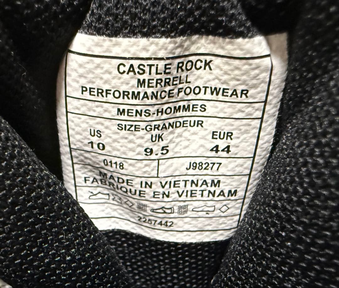 MERELL ゴアテックス