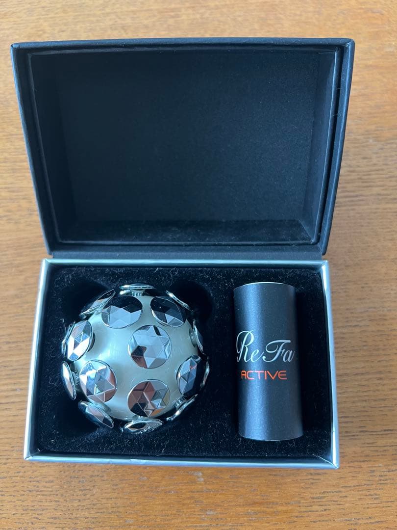 新品箱入りRefaactivebrainリファアクティブブレインホワイト