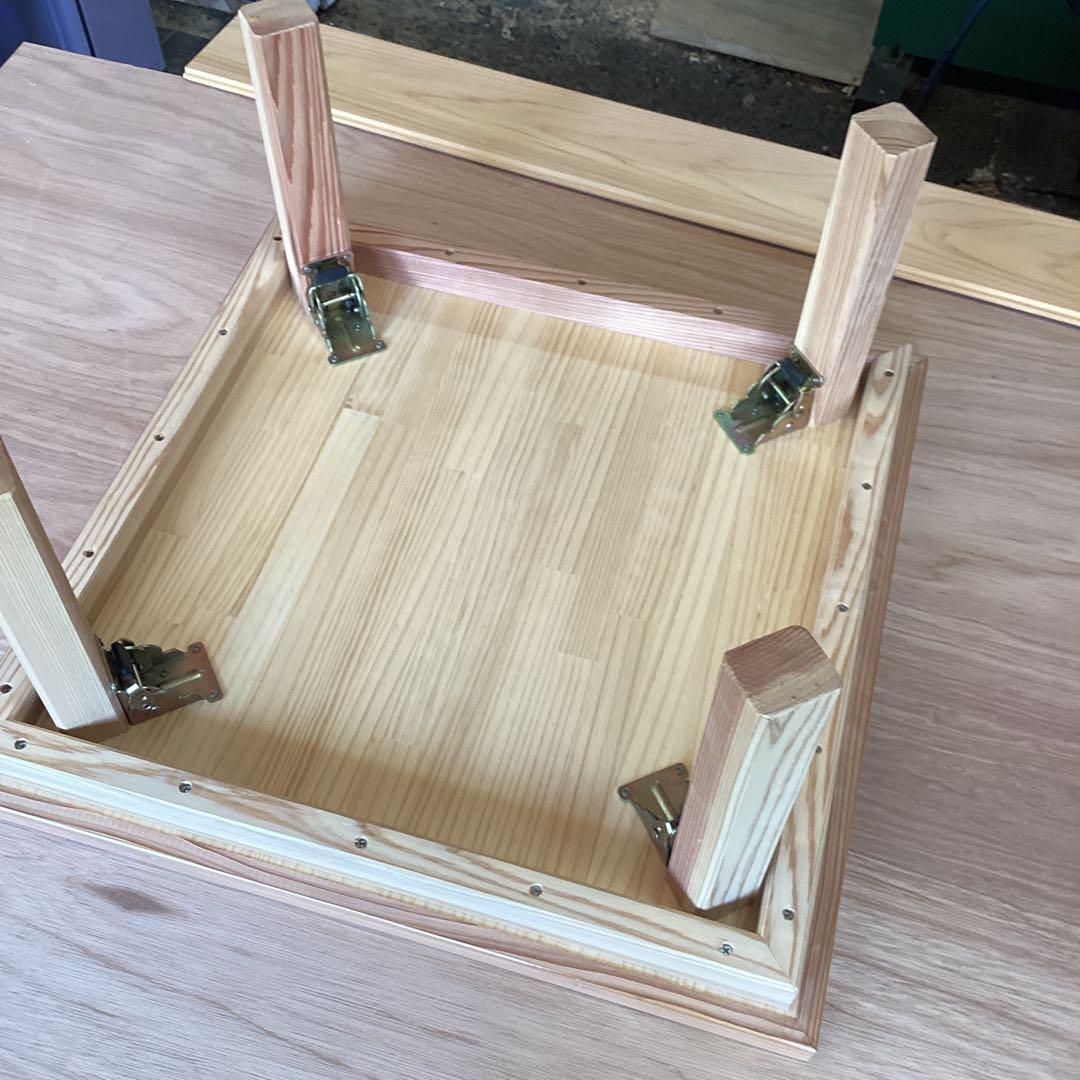 美しい市松模様テーブル　ローテーブル