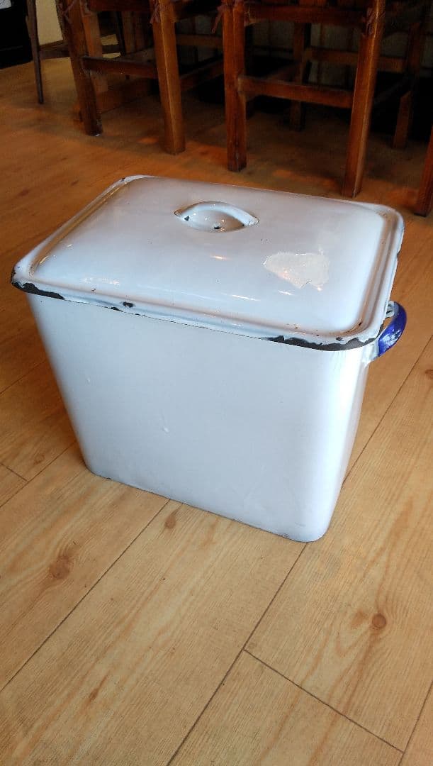 ブレッド缶パン缶 #ホーローホワイトブレッドボックス #アンティーク