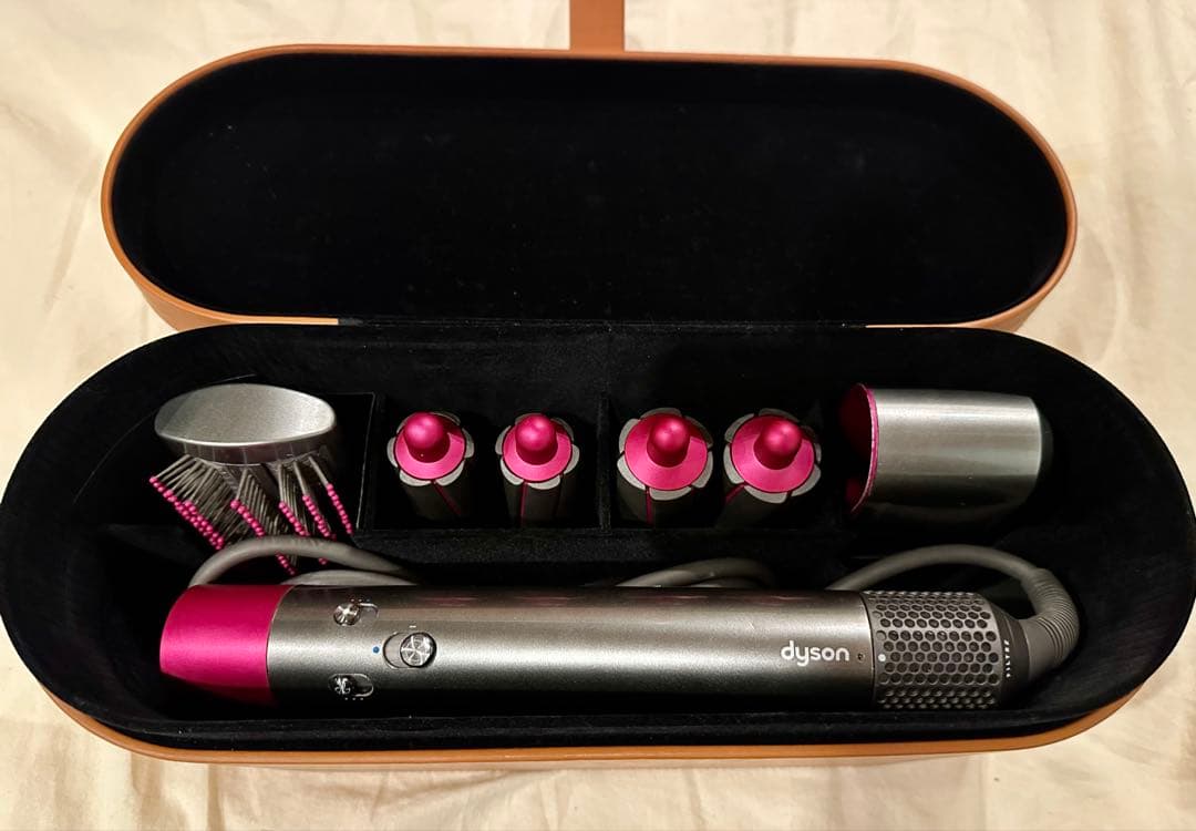 Dyson ダイソン Airwrap エアラップ ドライヤー ケース付き