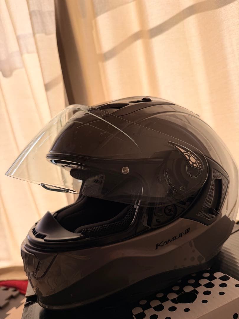 ラ*ン様 OGK (オージーケーカブト) KAMUI-3 ブラック