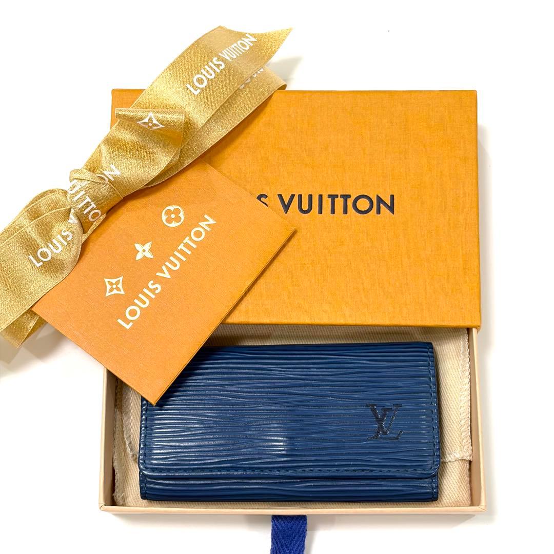 天使エンジェル様⭐️【美品】LOUIS VUITTON 4連キーケース ブルー