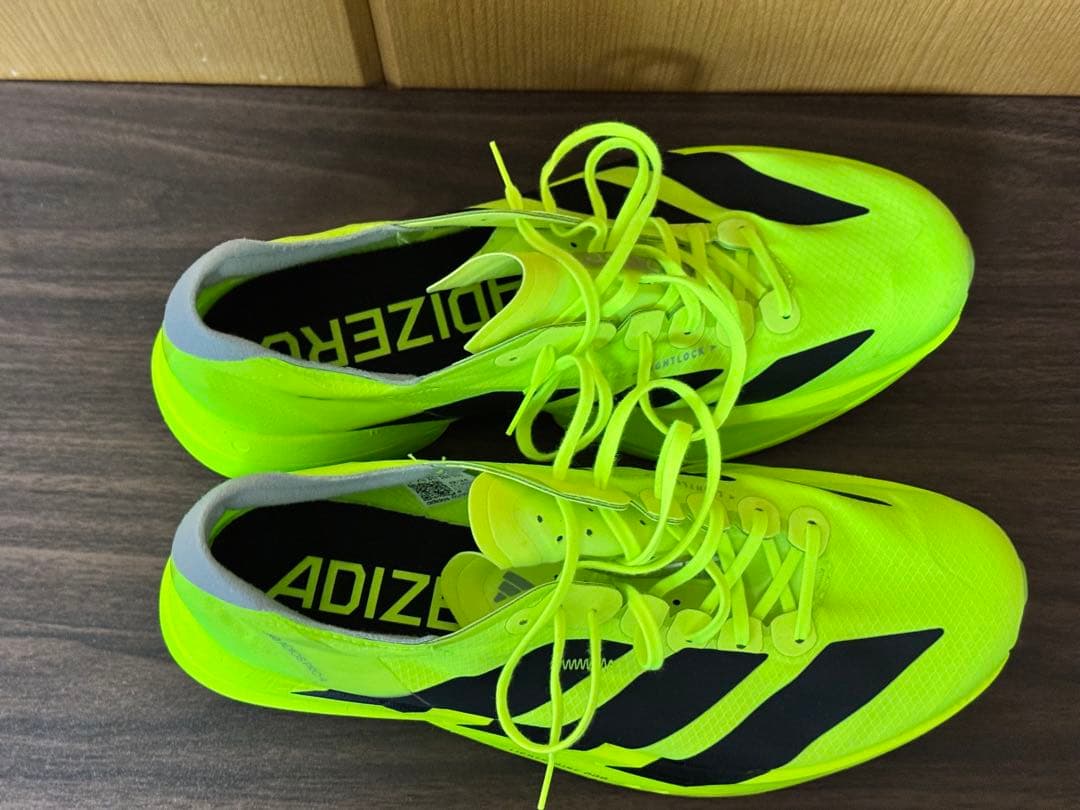 アディオスプロ4 26.0センチ