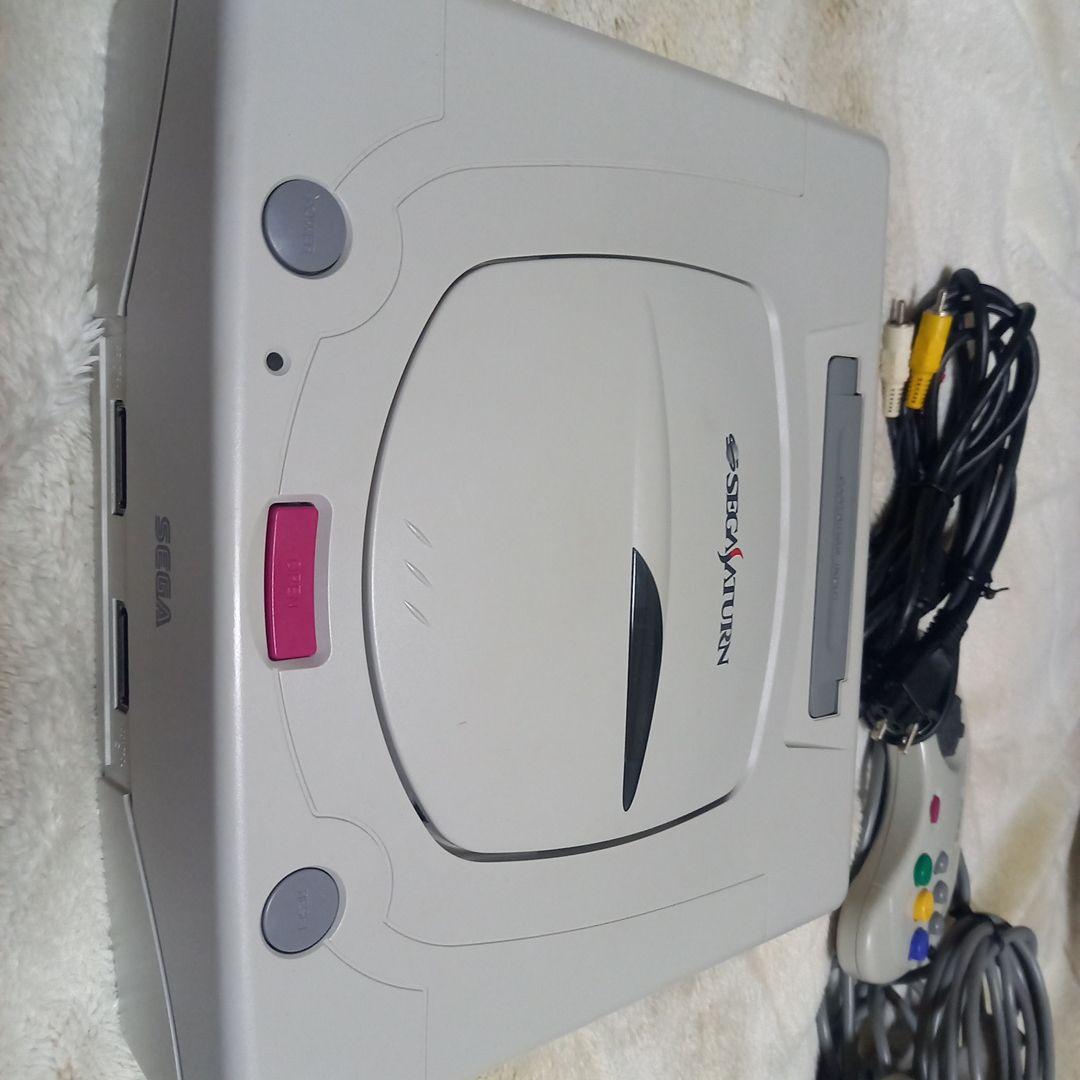 美品 セガサターン HST-0014 ソフト6本箱説付き