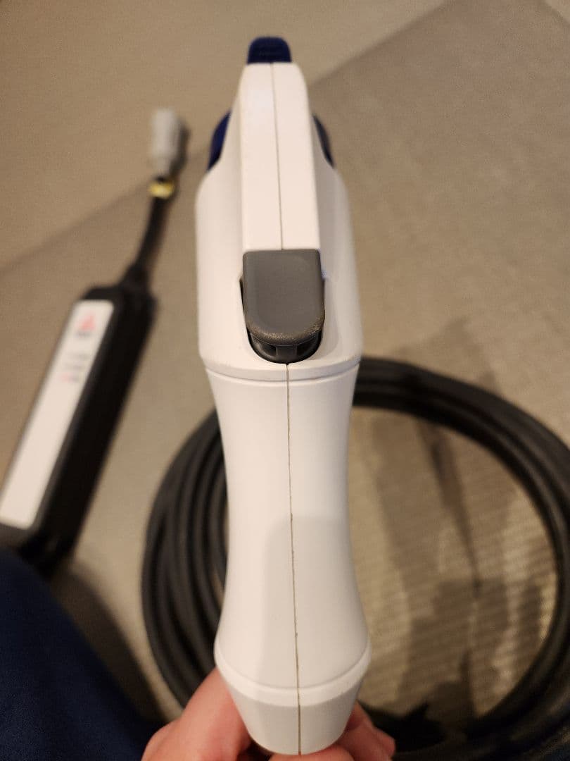 ★送料無料★三菱純正 充電ケーブル 200V アウトランダーPHEV EKクロス