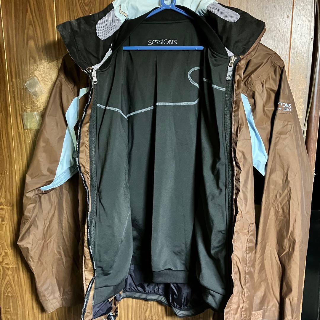 SESSIONS／セッションズ✴️スキー・スノーボードウエア　防寒　防雪　テック系