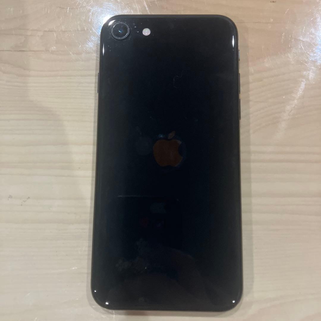 iPhoneSE 128GB バッテリー74% SIMフリー 初期化済み