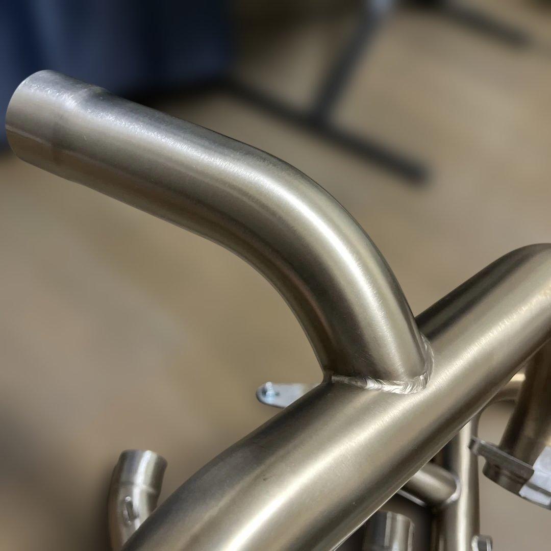  RnineT ユニットガレージ　ステンレスエキゾーストパイプ