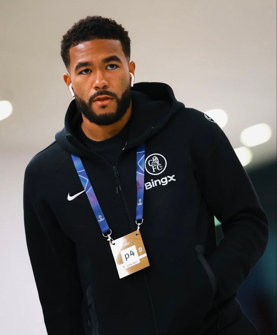 NIKE テックフリース　パーカー　チェルシー