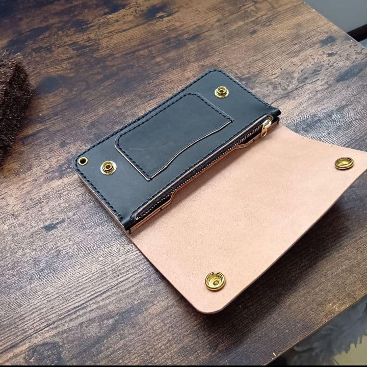 【丘染めブラック】ロングトラッカーウォレット