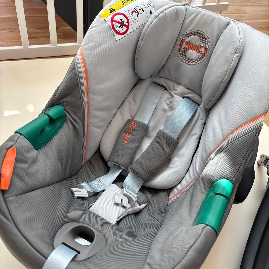 Cybex Aton S2 i-Size ベース