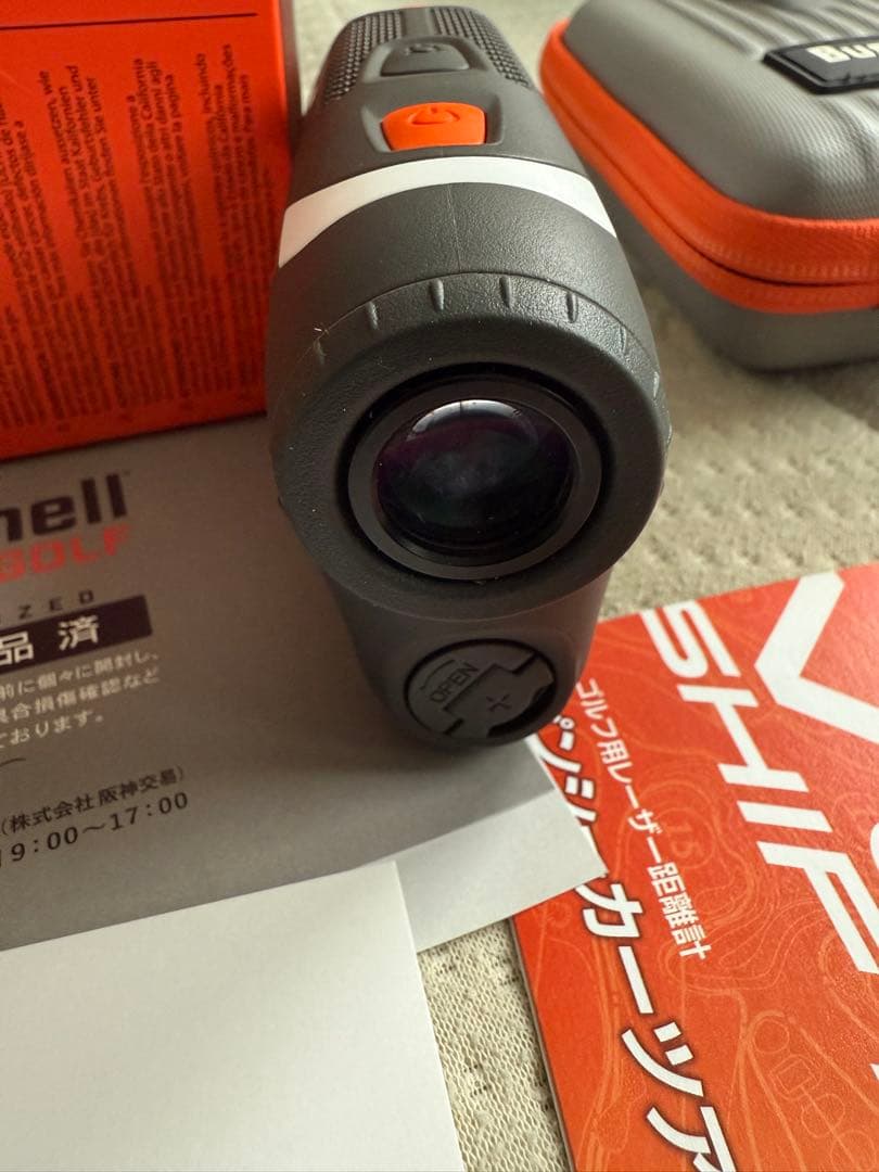 Bushnell TOUR V6 SHIFTゴルフ用距離計