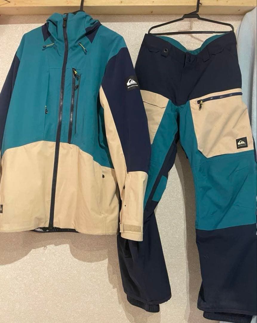 【上下セット】Quiksilver スキーウェア