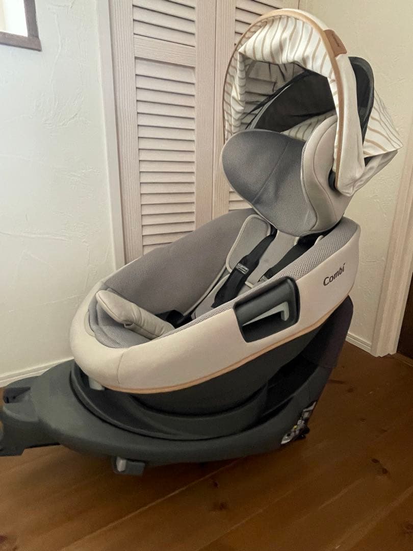 し*ん様 Combi アカチャンホンポ限定チャイルドシート the s Lott