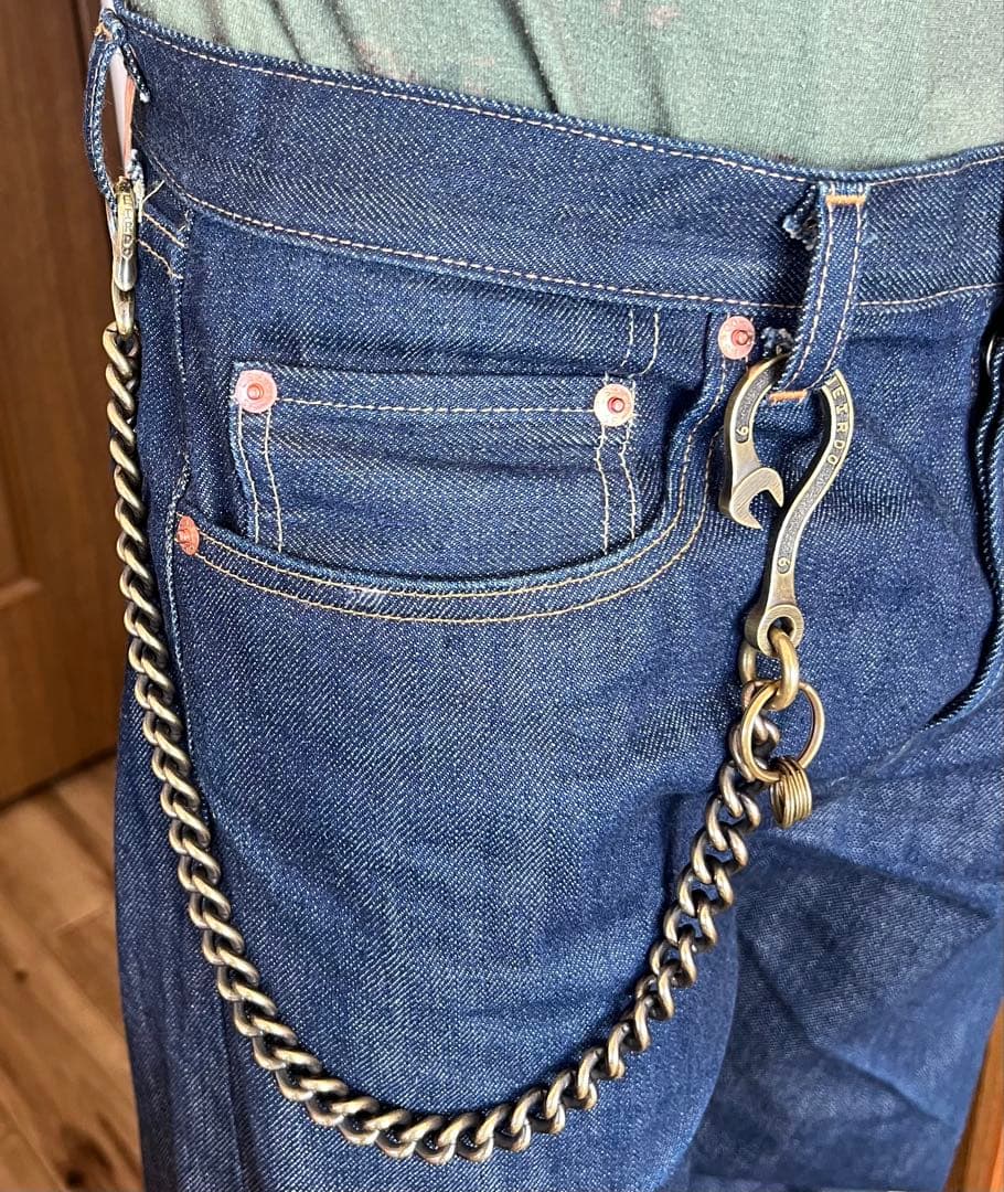 WEIRDO(ウィアード)ウォレットチェーン　　brass真鍮