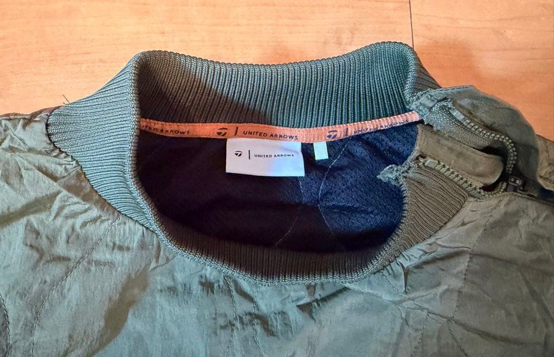 TaylorMade UNITED ARROWS ピステ　プルオーバー　別注