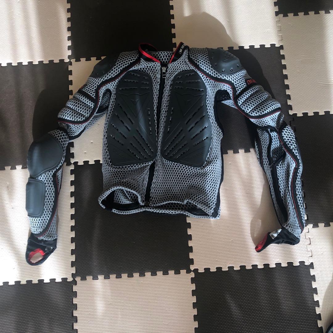 ダイネーゼ 上半身 プロテクター