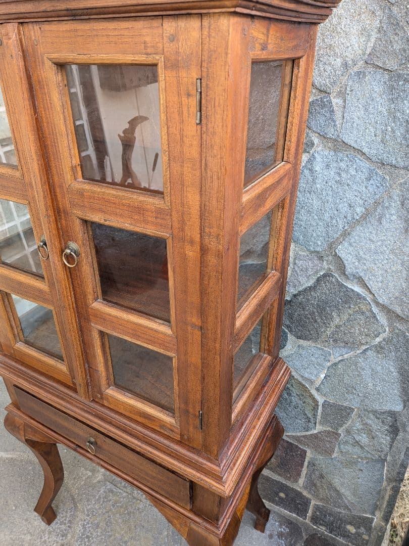 セトレボン アンティーク木製の猫脚ガラスキャビネット