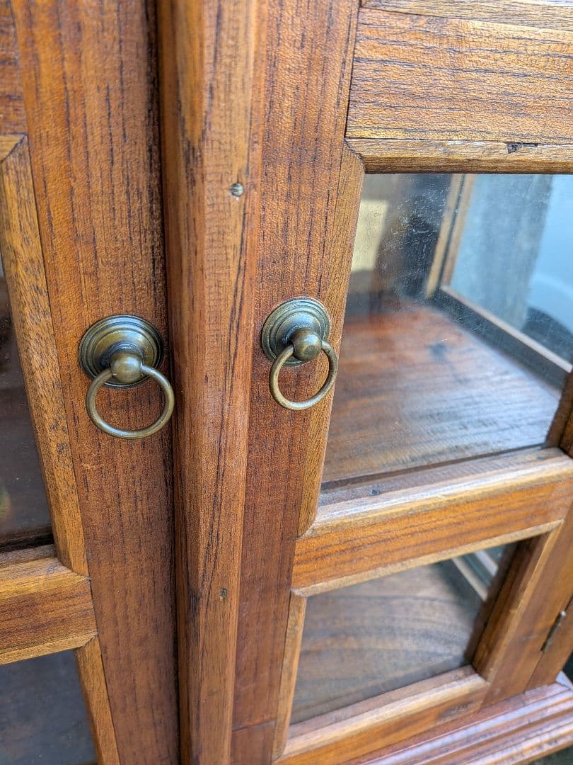 セトレボン アンティーク木製の猫脚ガラスキャビネット