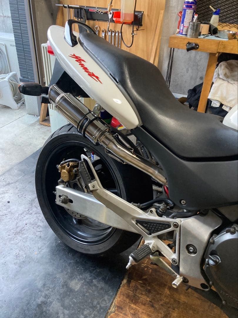 lciステンレス マフラー（ホーネット250）