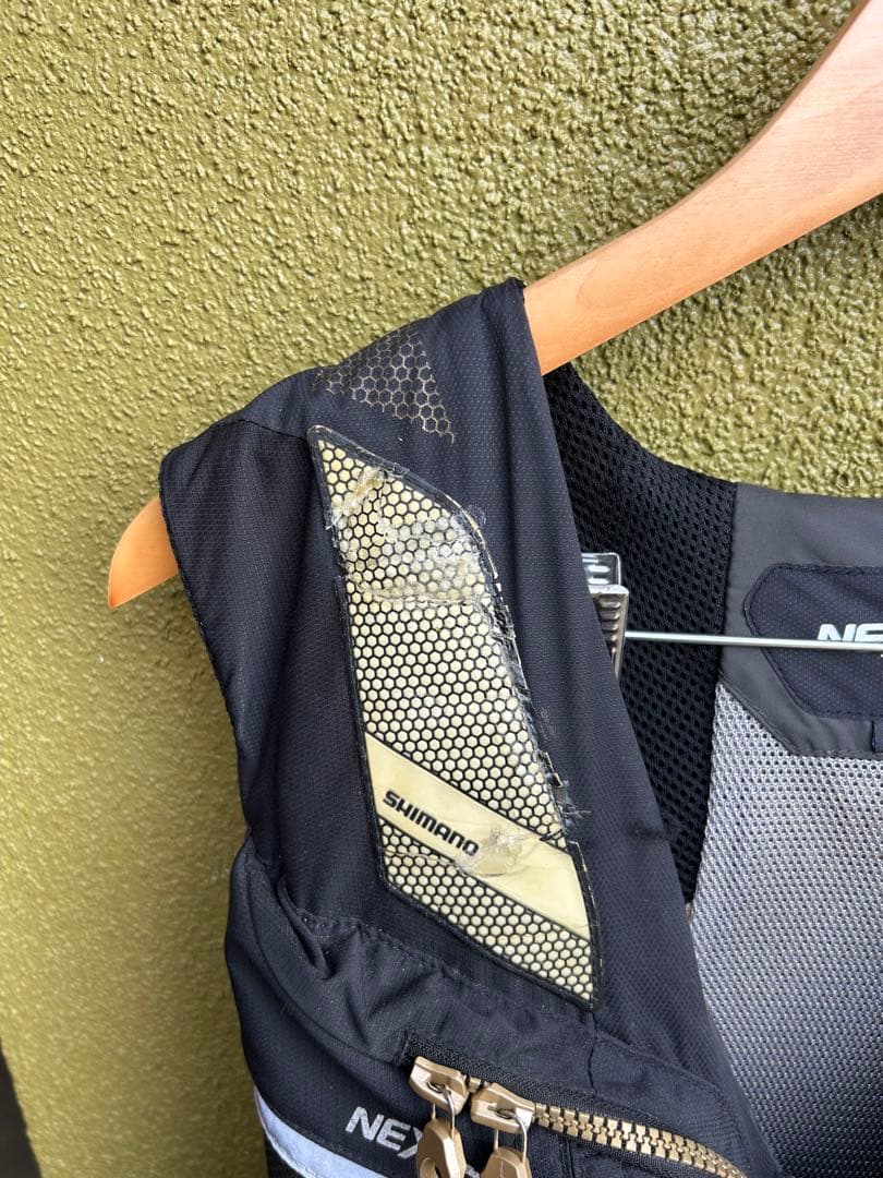 SHIMANO LIMITED PRO ライフジャケット
