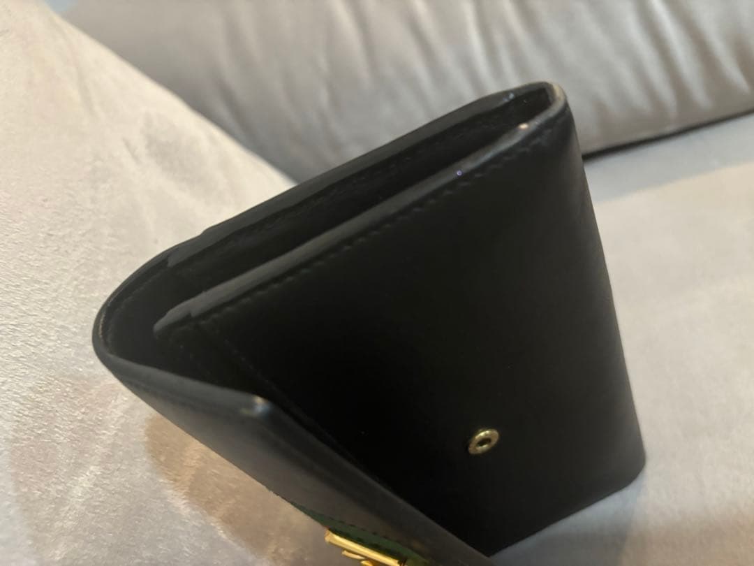 GUCCI グッチ 長財布 シェリーライン ブラック レザー 金具