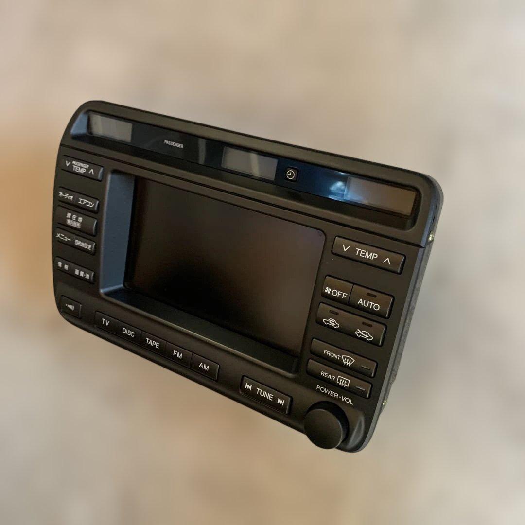 トヨタ　17クラウン　純正ナビモニター　動作確認済み　送料込み　送料無料　中古品