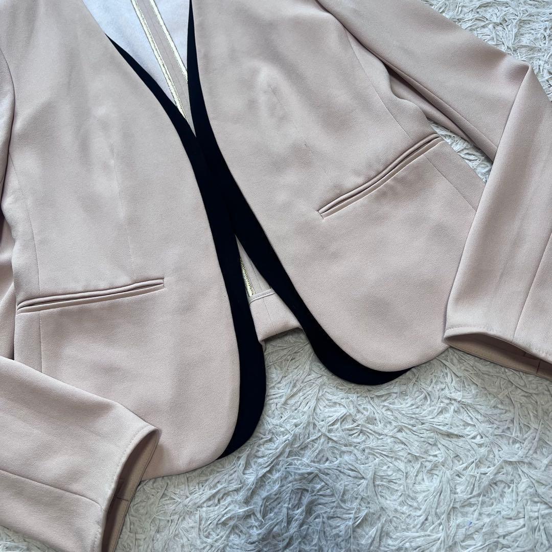 美品 大人気 ベイジCINDY シンディーダブルノーカラージャケット S