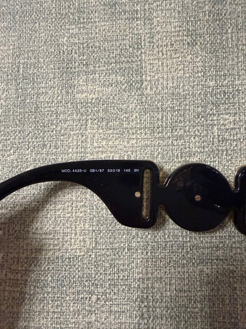 VERSACE ブラック サングラス ケース付き