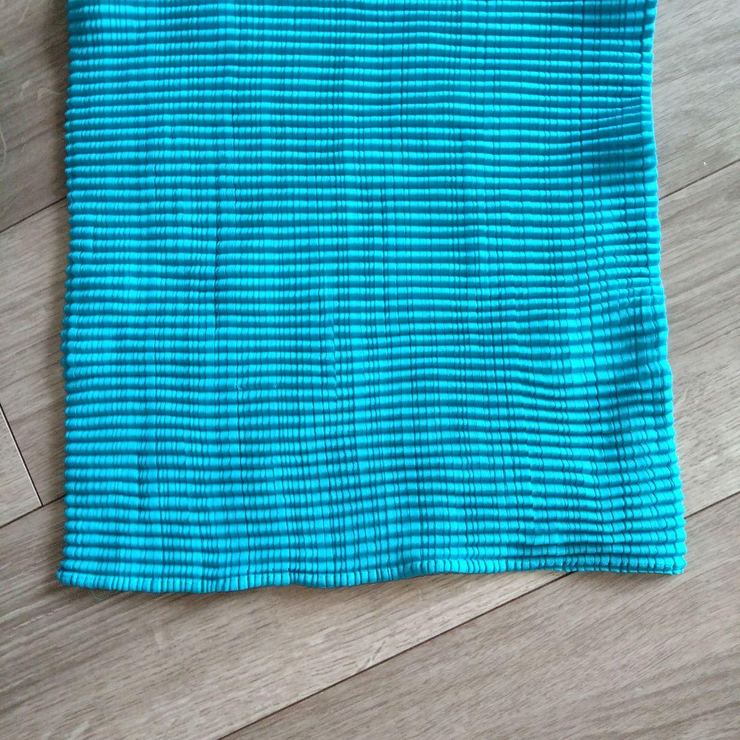 ISSEY MIYAKE タートルネック M サイズ　プリーツ