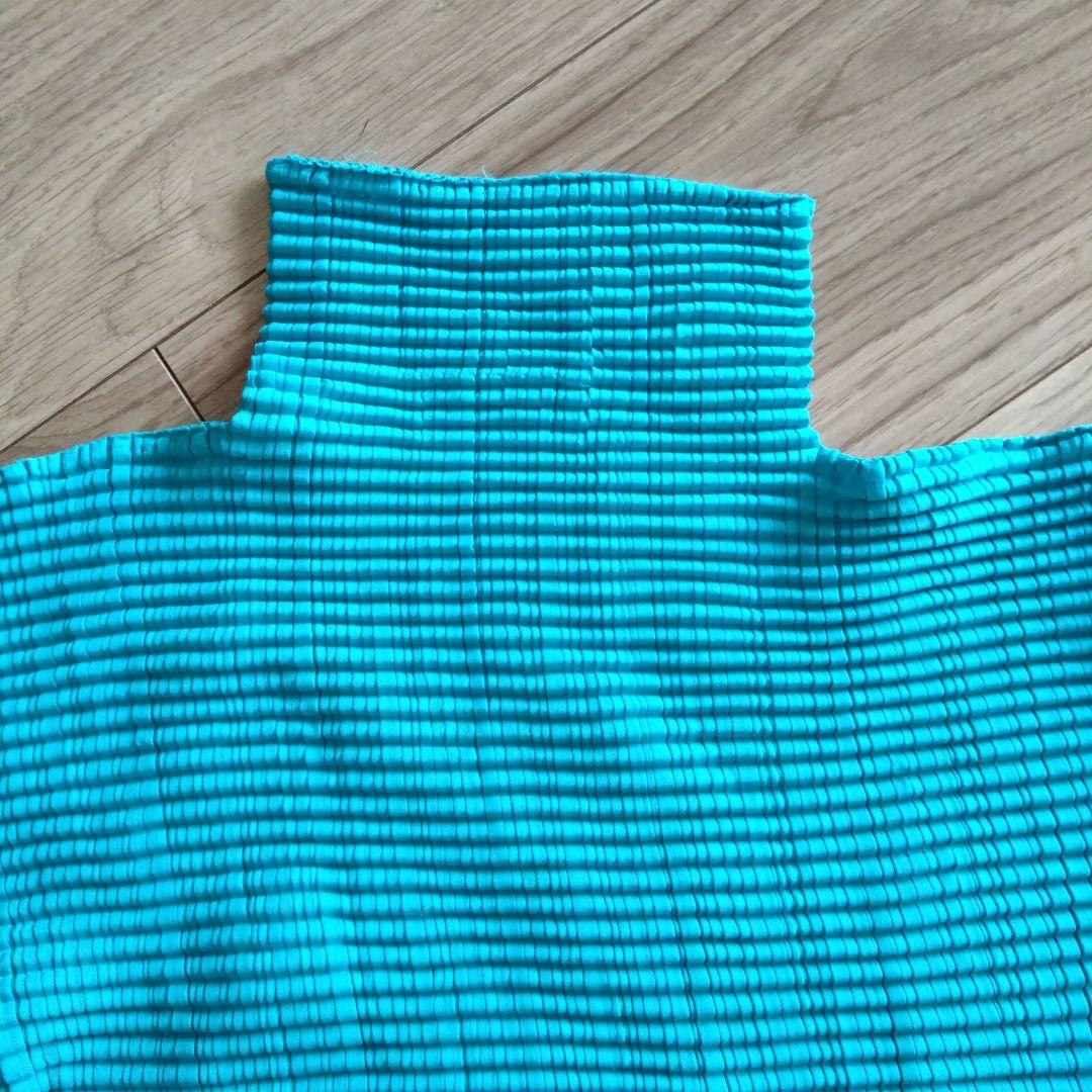 ISSEY MIYAKE タートルネック M サイズ　プリーツ