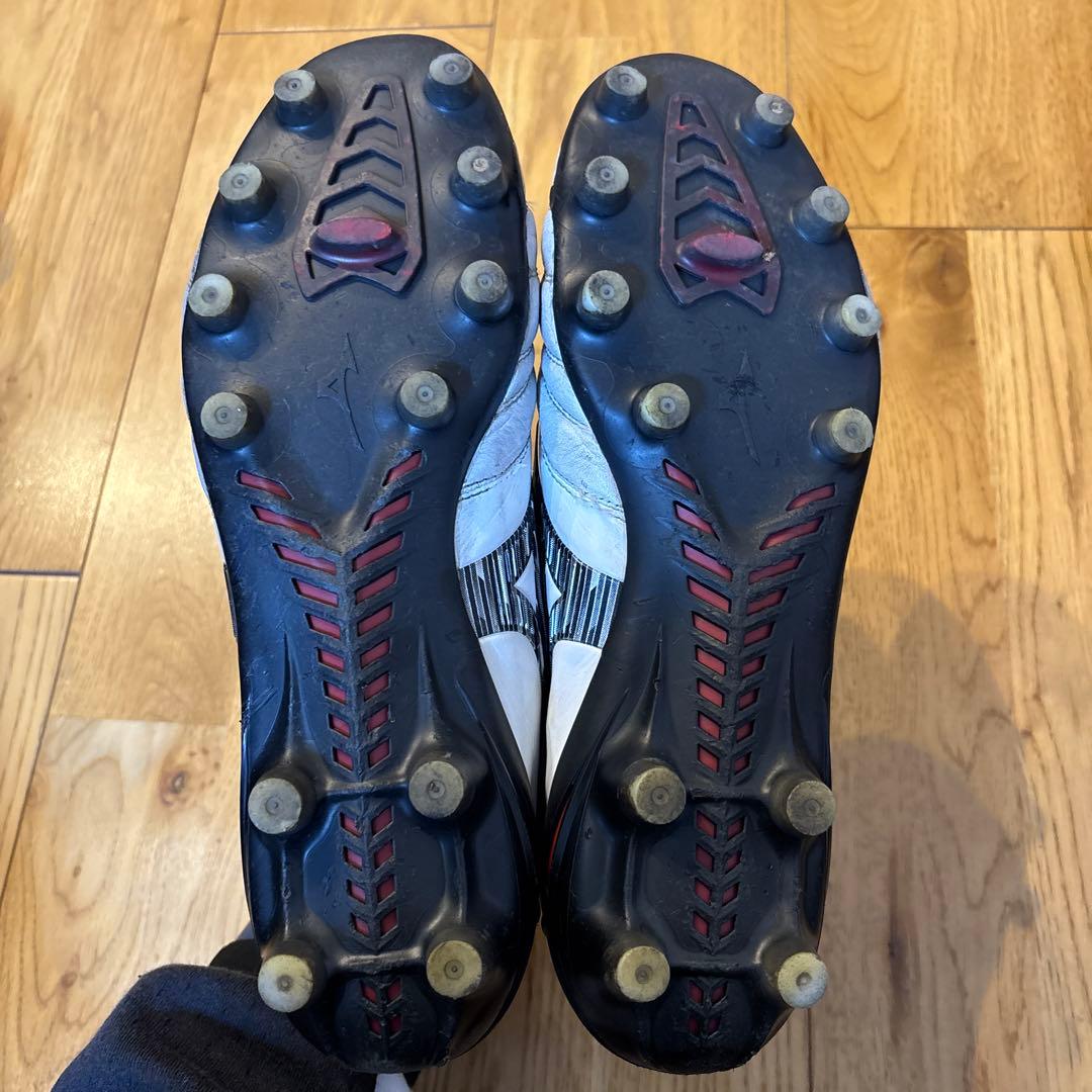 MIZUNOモレリアNEO 4 26.0