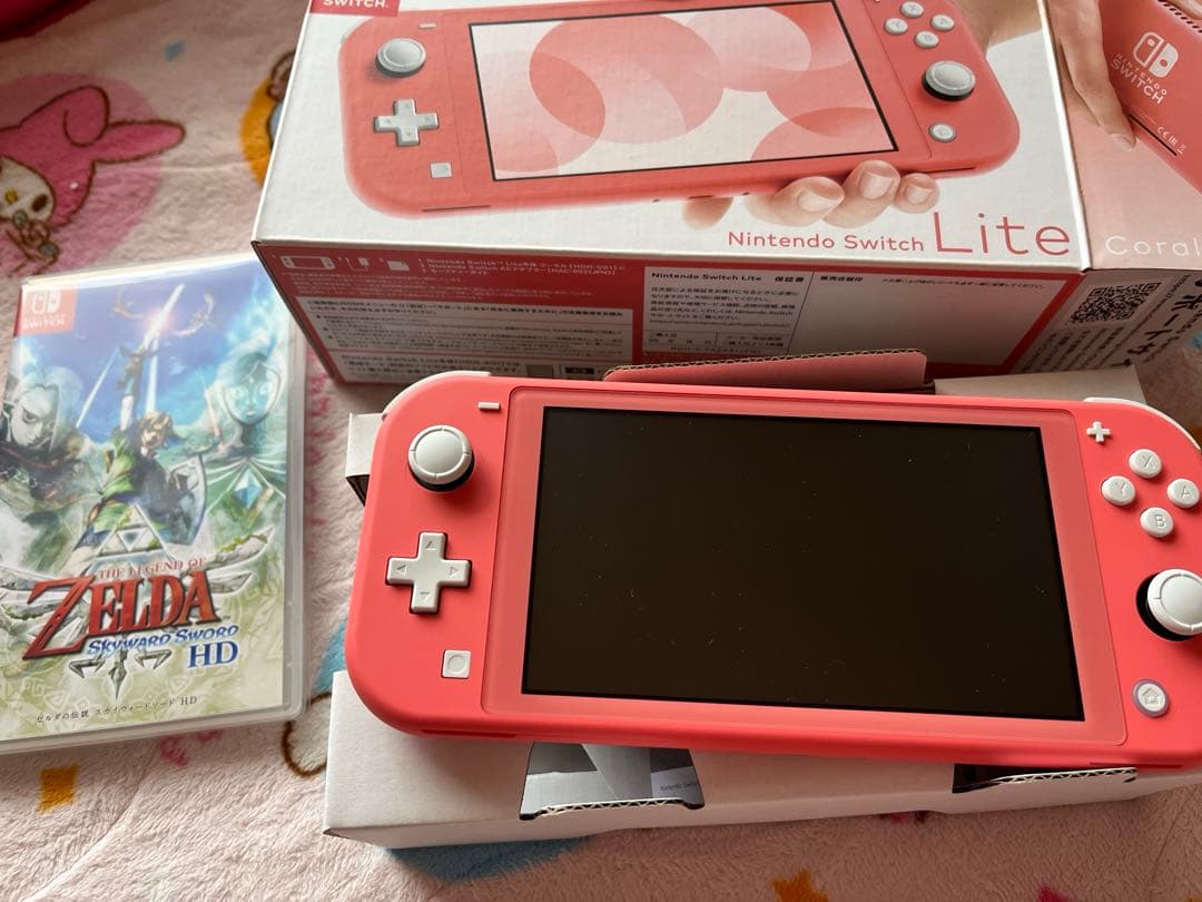 美品 任天堂スイッチ ライト ピンク