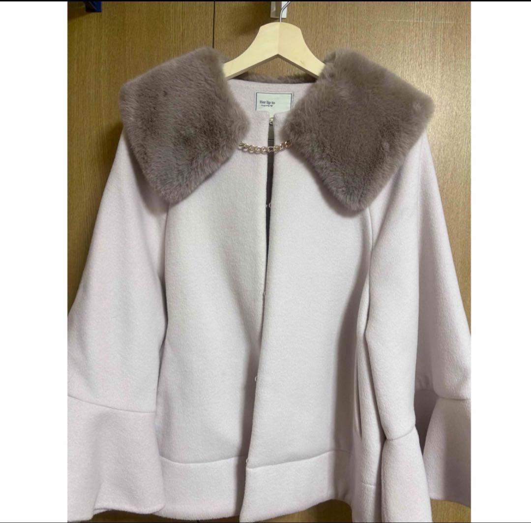 ☆美品☆Her lip to ベージュ ファー付き ポンチョ・ケープコート