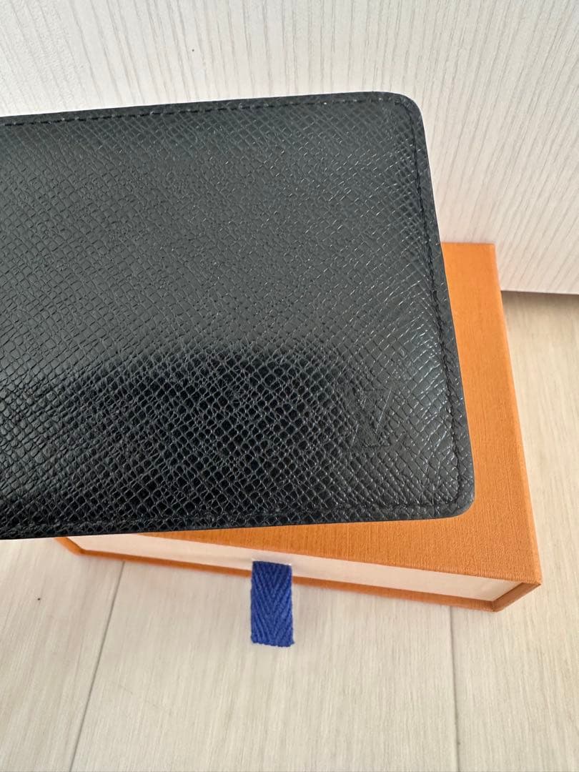 ルイヴィトン ポルトフォイユ パンス タイガ マネークリップ