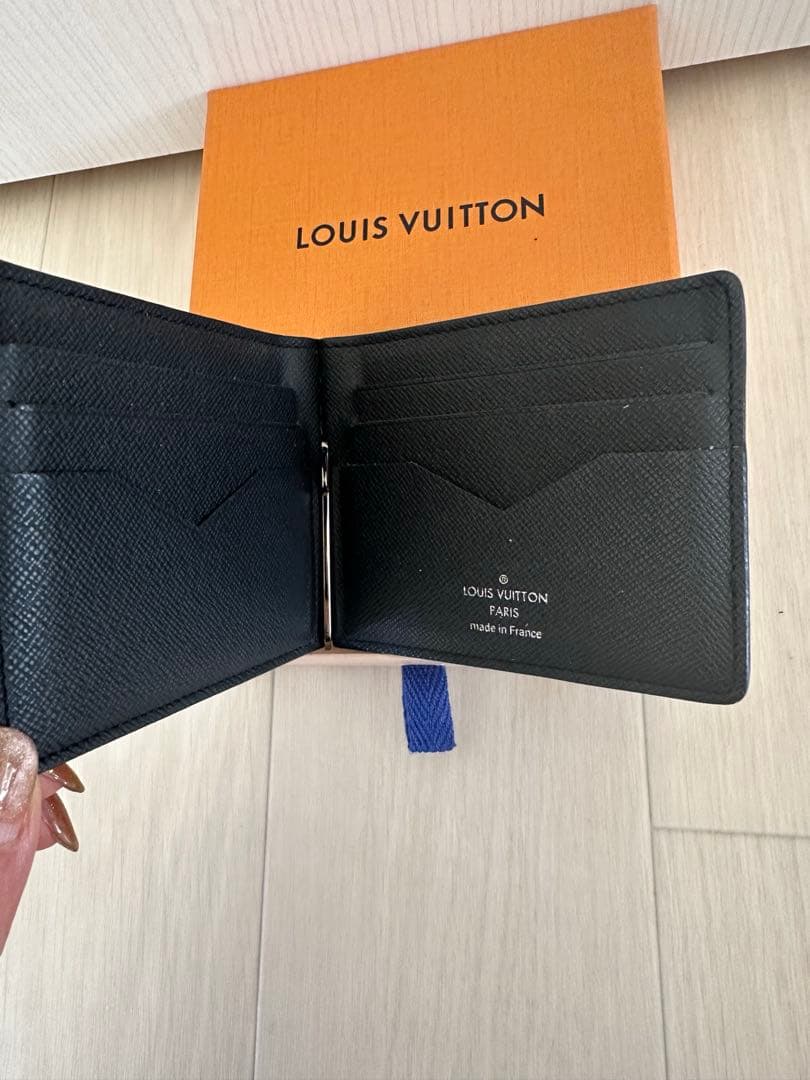 ルイヴィトン ポルトフォイユ パンス タイガ マネークリップ